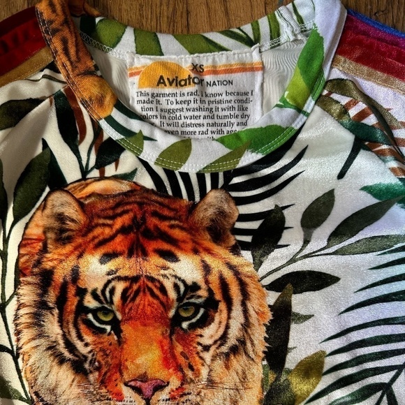 RARE Aviator Nation Unisex Jungle Tiger Classic Velvet Crewneck Sweatshirt XS - Picture 3 of 8